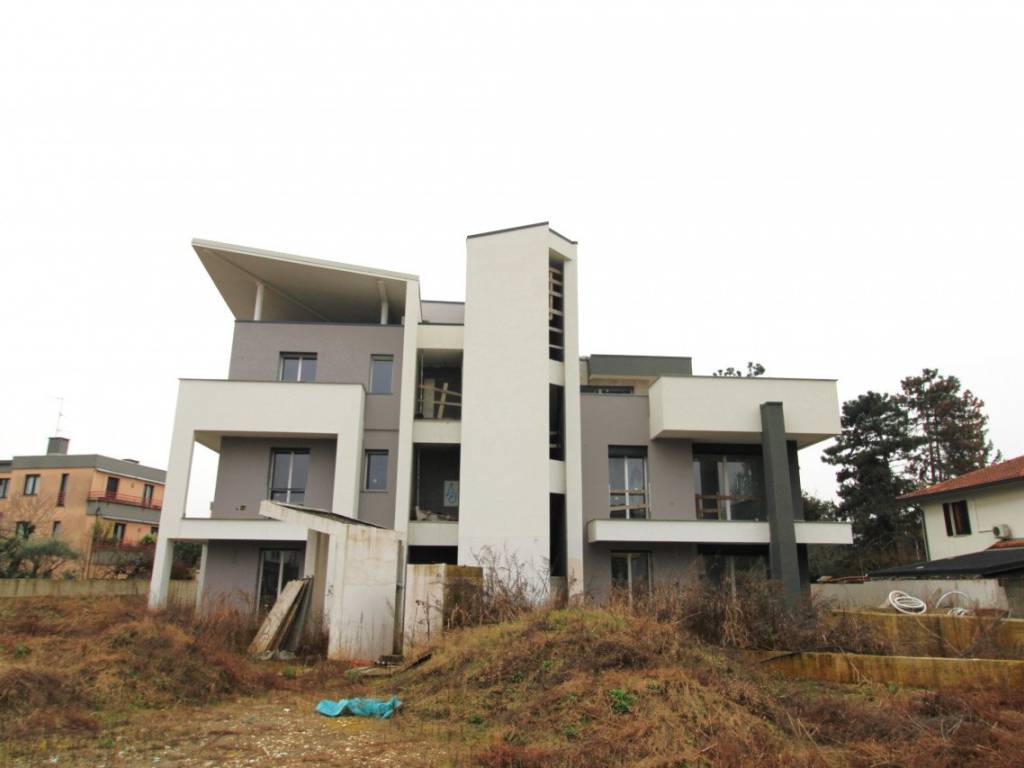 appartamento in vendita a Vedano al Lambro