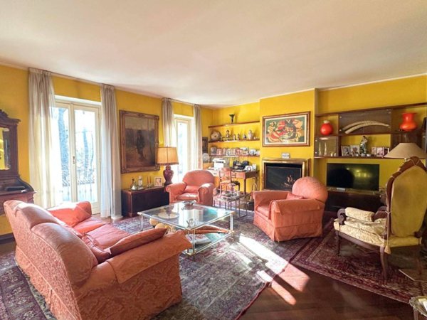 casa indipendente in vendita a Vedano al Lambro