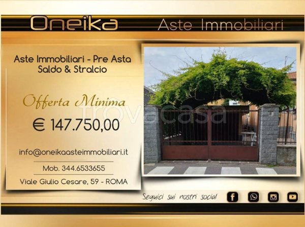 casa indipendente in vendita a Vedano al Lambro