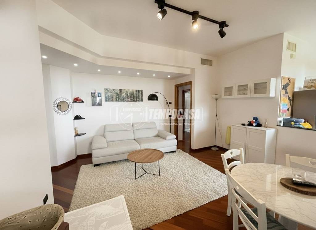 appartamento in vendita a Vedano al Lambro
