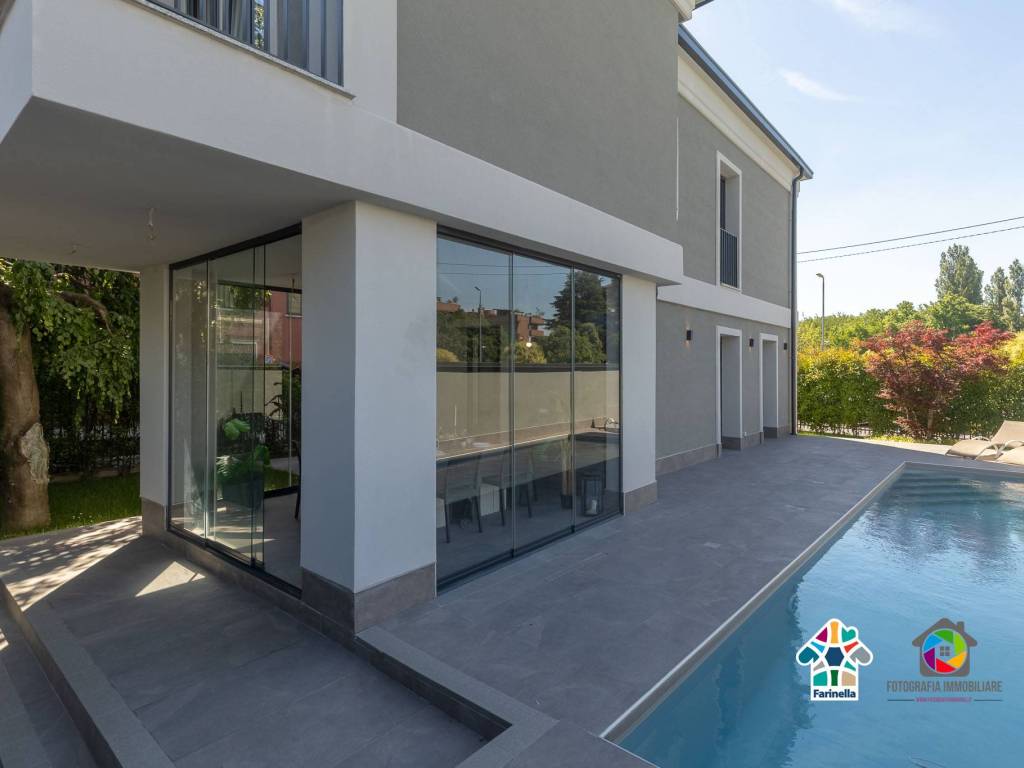 casa indipendente in vendita a Vedano al Lambro