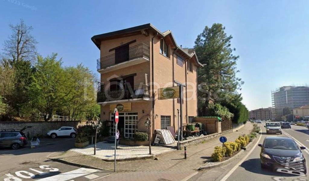 negozio in vendita a Vedano al Lambro