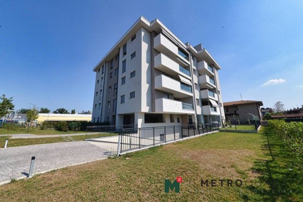 appartamento in vendita a Vedano al Lambro