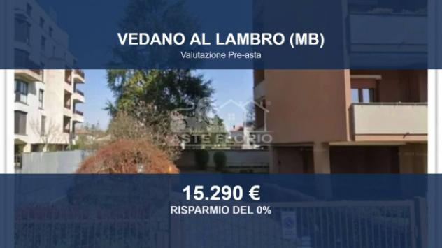 casa indipendente in vendita a Vedano al Lambro