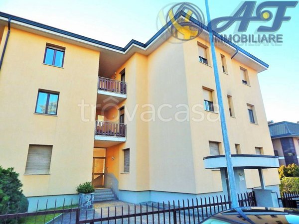 appartamento in vendita a Veduggio con Colzano