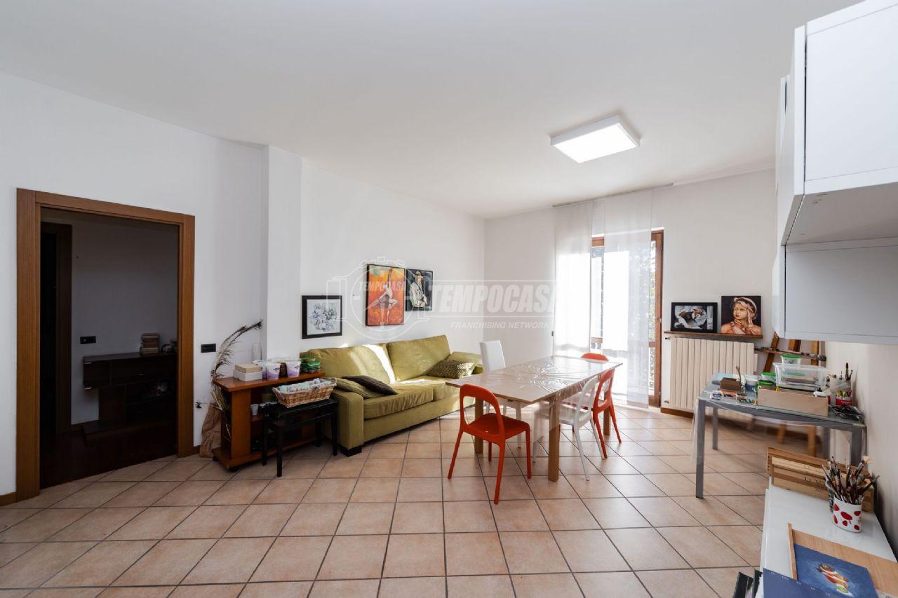 appartamento in vendita a Veduggio con Colzano