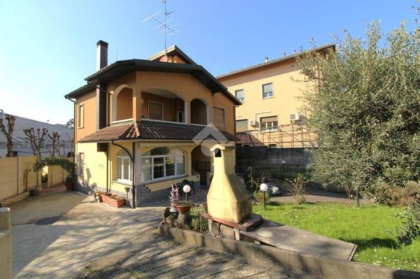 appartamento in vendita a Veduggio con Colzano