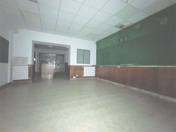 negozio in vendita a Veduggio con Colzano