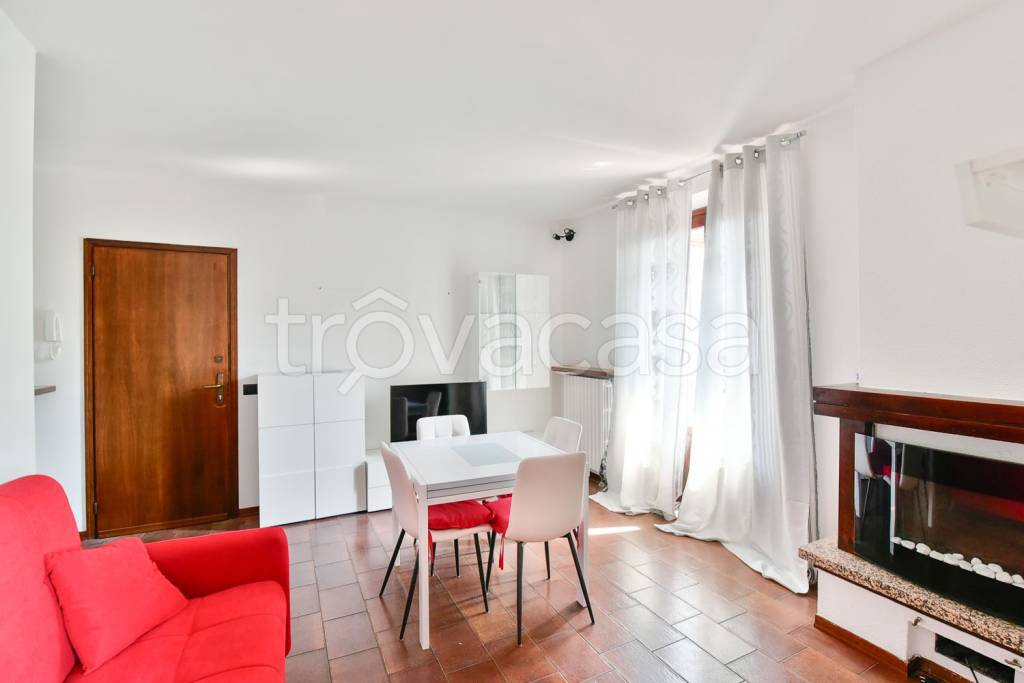 appartamento in vendita a Veduggio con Colzano