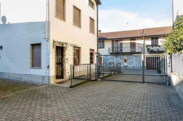 appartamento in vendita a Veduggio con Colzano