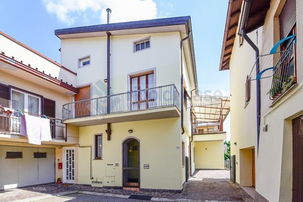 appartamento in vendita a Veduggio con Colzano