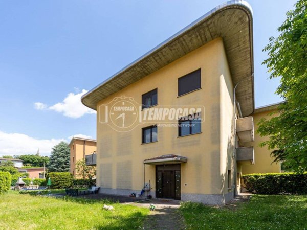 appartamento in vendita a Veduggio con Colzano