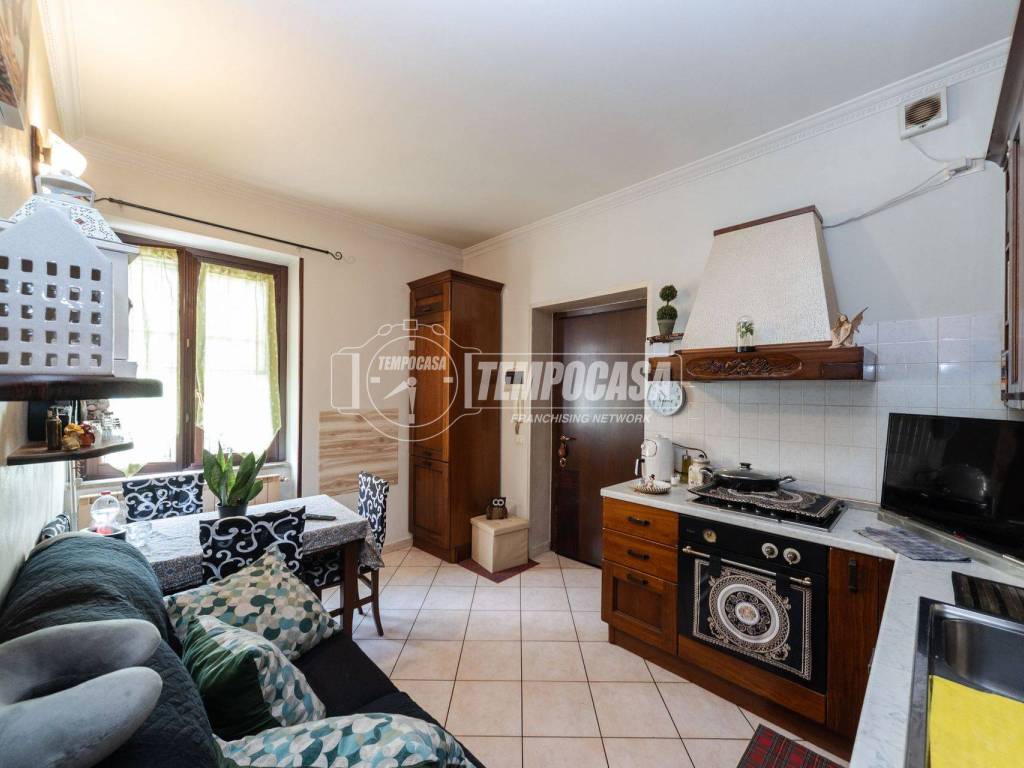 appartamento in vendita a Veduggio con Colzano