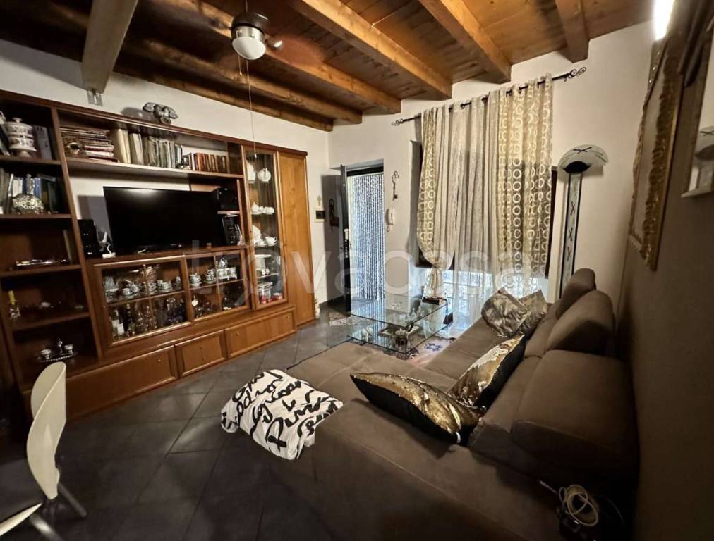 appartamento in vendita a Veduggio con Colzano