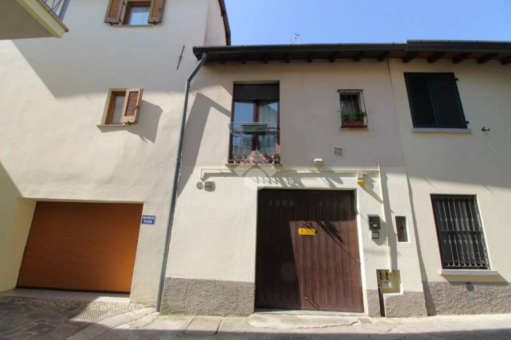 appartamento in vendita a Veduggio con Colzano