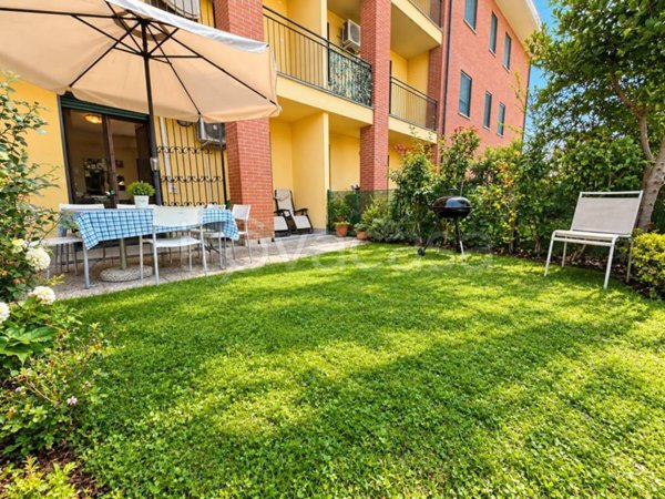 appartamento in vendita a Veduggio con Colzano