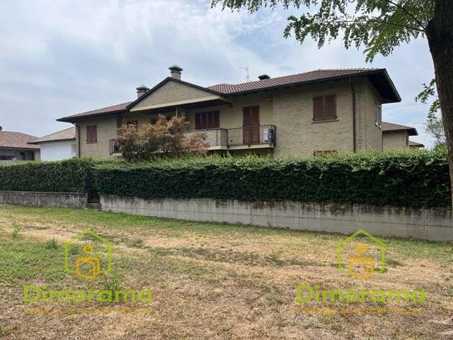 appartamento in vendita a Verano Brianza