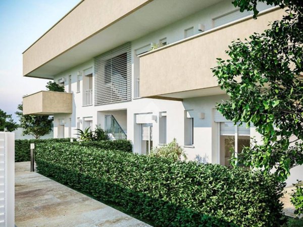 appartamento in vendita a Verano Brianza