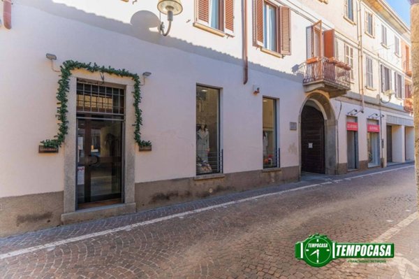 appartamento in vendita a Verano Brianza