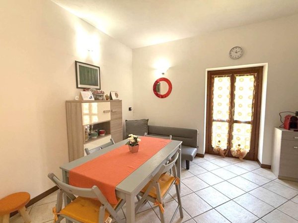 appartamento in vendita a Verano Brianza