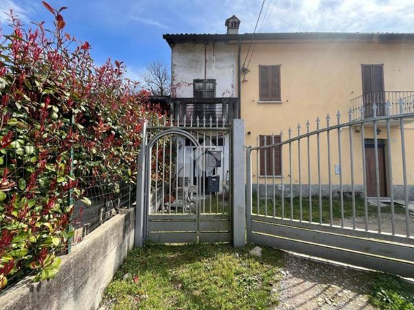casa indipendente in vendita a Verano Brianza