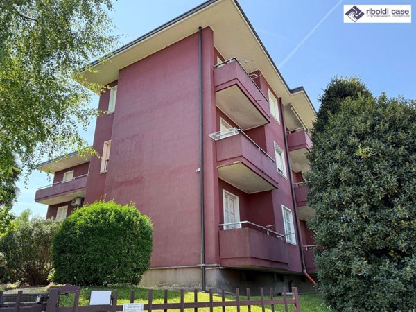 appartamento in vendita a Verano Brianza