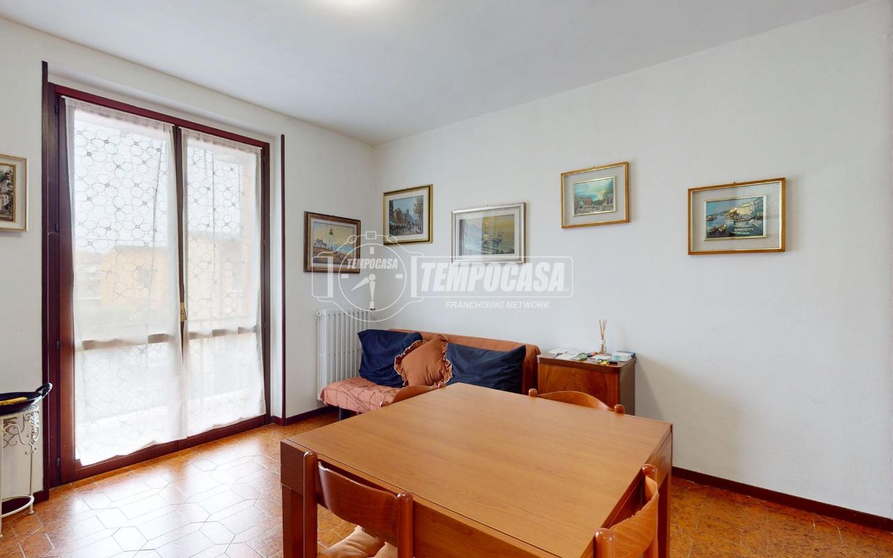 appartamento in vendita a Verano Brianza