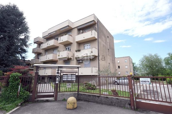 appartamento in vendita a Verano Brianza