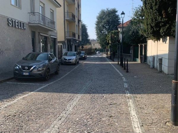 appartamento in vendita a Verano Brianza