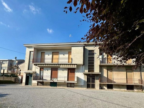 appartamento in vendita a Verano Brianza