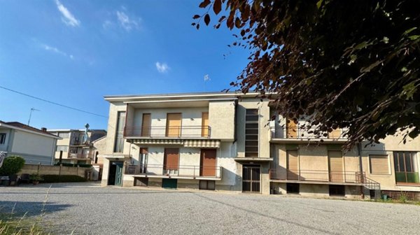 appartamento in vendita a Verano Brianza