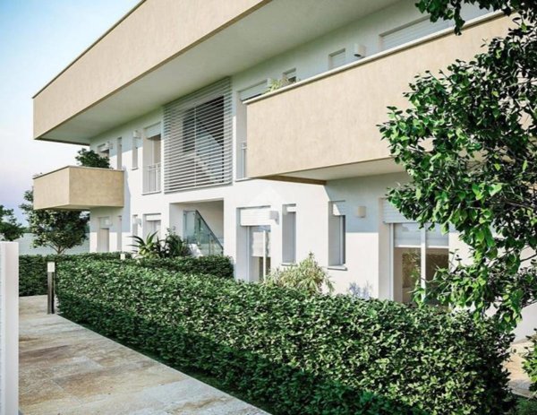 appartamento in vendita a Verano Brianza