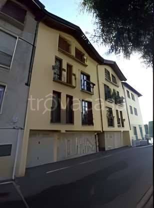 appartamento in vendita a Verano Brianza