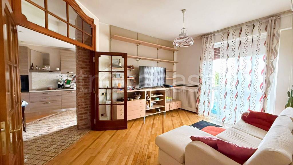 appartamento in vendita a Verano Brianza