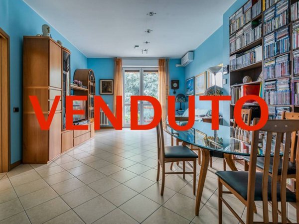 appartamento in vendita a Verano Brianza