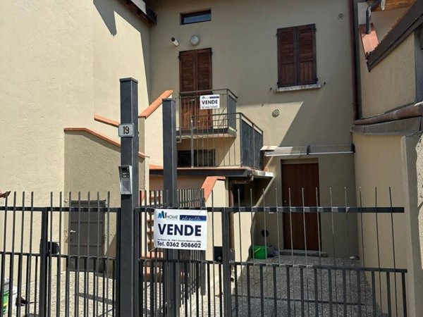 appartamento in vendita a Verano Brianza