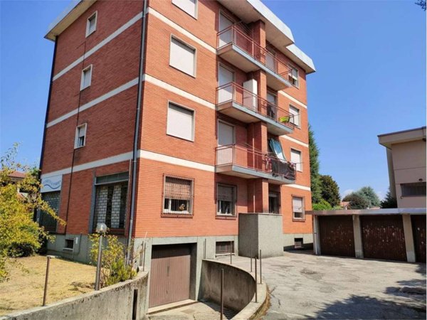 appartamento in vendita a Verano Brianza