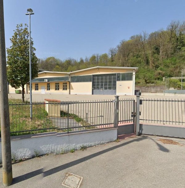 capannone in vendita a Verano Brianza