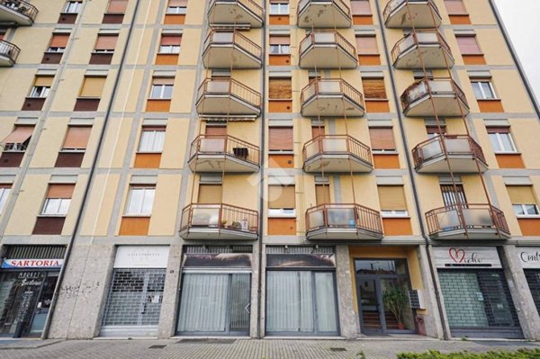 negozio in vendita a Verano Brianza