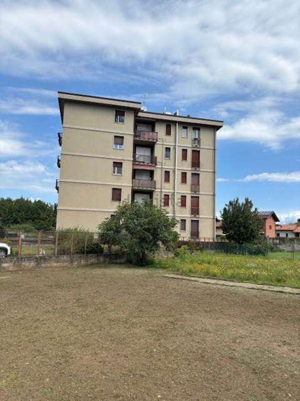 appartamento in vendita a Verano Brianza