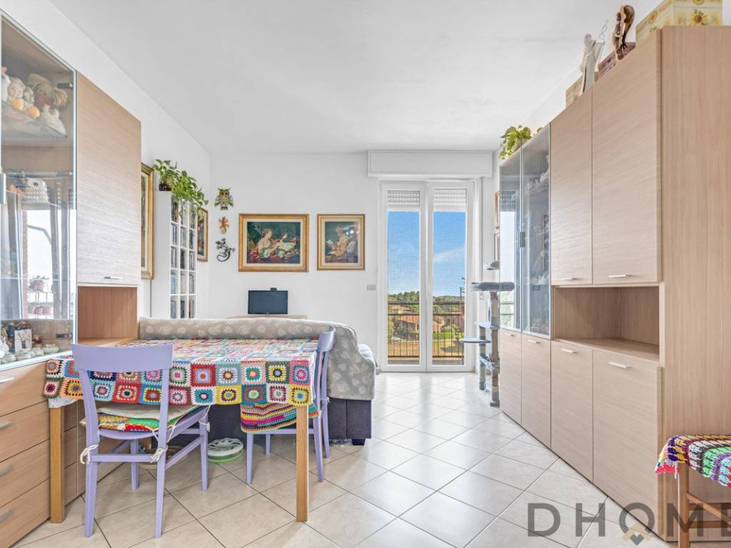 appartamento in vendita a Verano Brianza