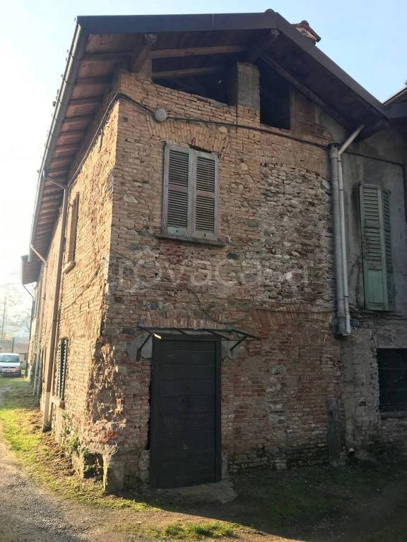 casa indipendente in vendita a Verano Brianza