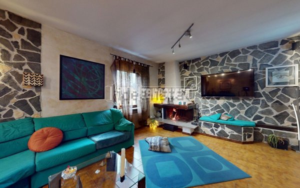 appartamento in vendita a Verano Brianza