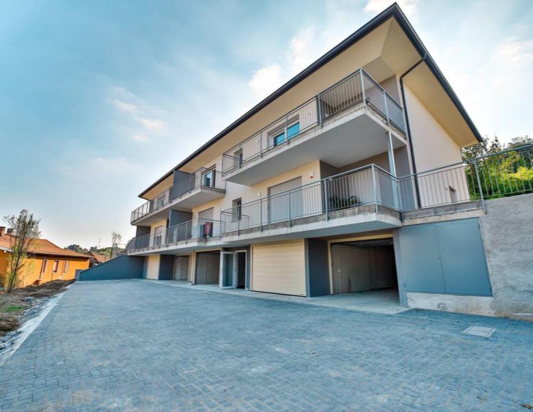 appartamento in vendita a Verano Brianza