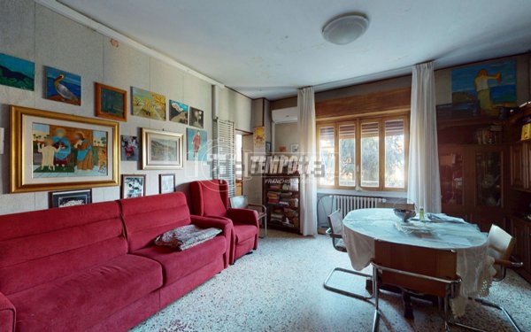 appartamento in vendita a Verano Brianza