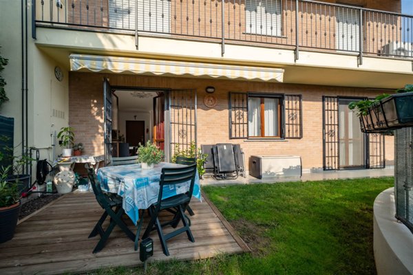 appartamento in vendita a Verano Brianza