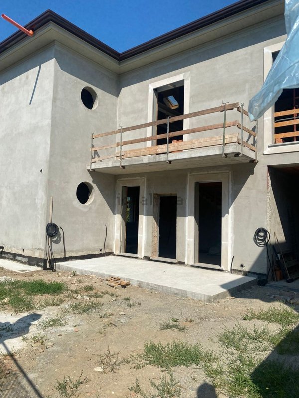 casa indipendente in vendita a Verano Brianza