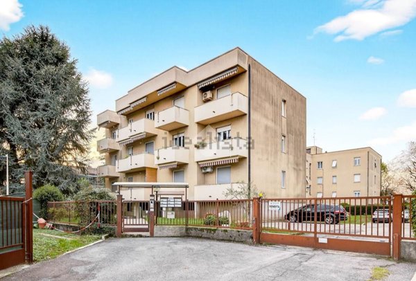 appartamento in vendita a Verano Brianza