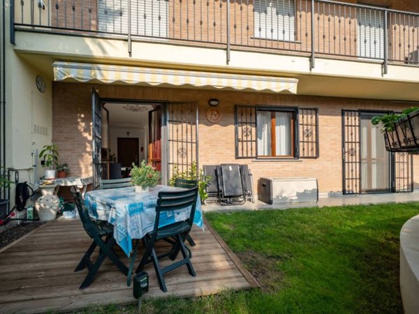 appartamento in vendita a Verano Brianza