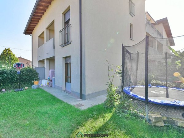 appartamento in vendita a Verano Brianza